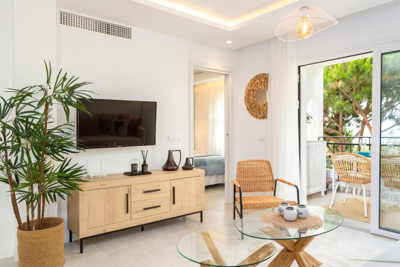 Club Delta Apartments By Ghr Rentals ميخاس المظهر الخارجي الصورة